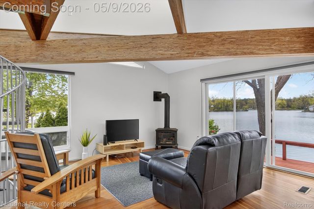 11505 Sunset Boulevard, Putnam Township, MI 48169