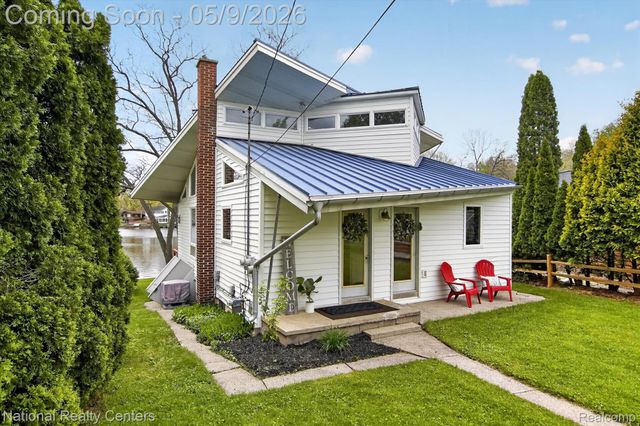 11505 Sunset Boulevard, Putnam Township, MI 48169