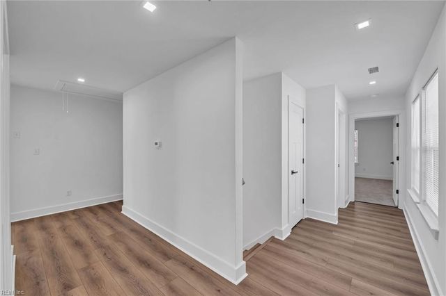 69 W Little Back River RD, Hampton, VA 23669