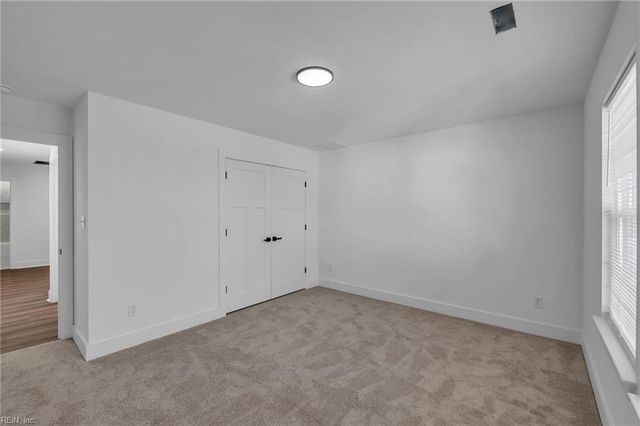 69 W Little Back River RD, Hampton, VA 23669