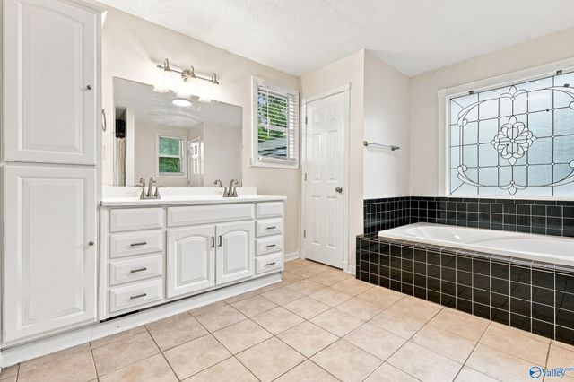 808 Rolan Gooch Road, Toney, AL 35773