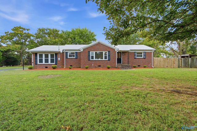 808 Rolan Gooch Road, Toney, AL 35773