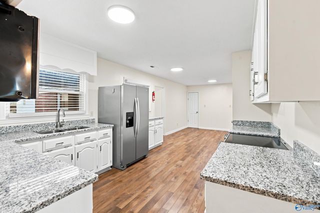 808 Rolan Gooch Road, Toney, AL 35773