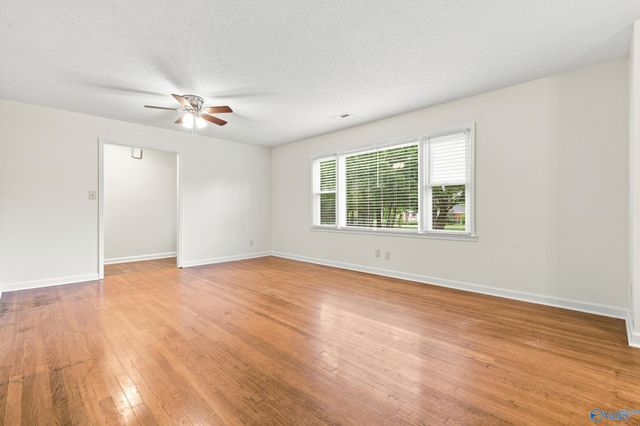 808 Rolan Gooch Road, Toney, AL 35773
