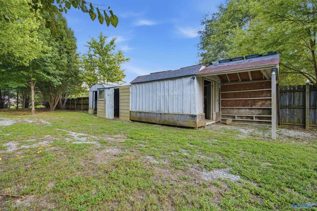 808 Rolan Gooch Road, Toney, AL 35773