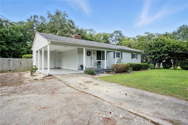 122 Kingsdale RD, Suffolk, VA 23434