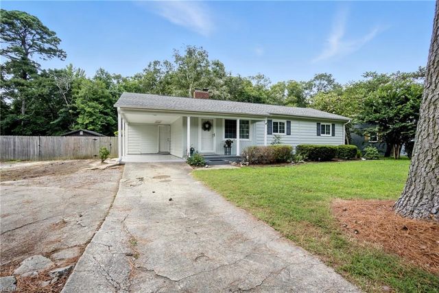 122 Kingsdale RD, Suffolk, VA 23434