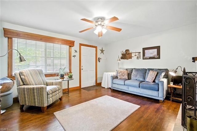 122 Kingsdale RD, Suffolk, VA 23434
