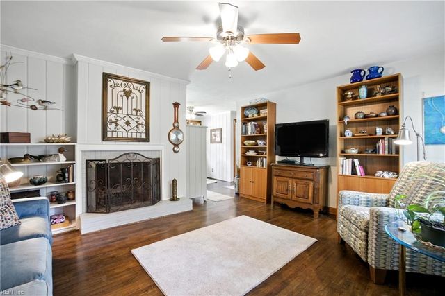 122 Kingsdale RD, Suffolk, VA 23434