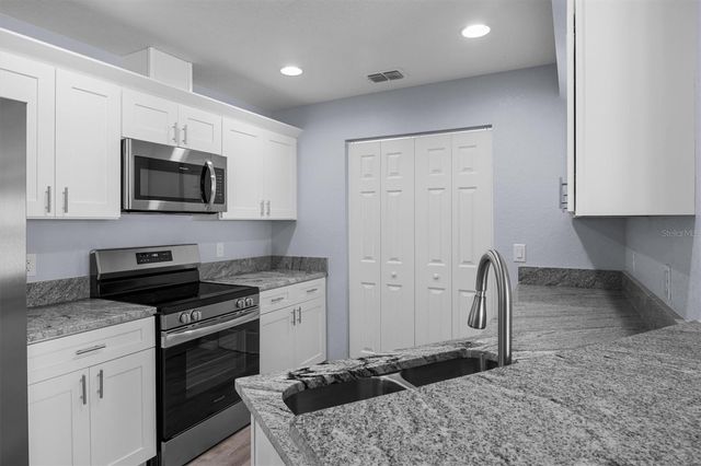 4153 OAK LOOP 0, Mulberry, FL 33860