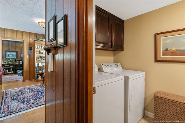 809 Southview Circle, Fayetteville, NC 28311
