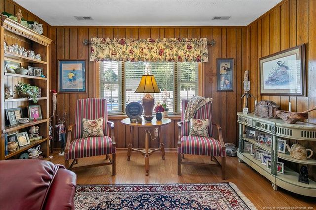 809 Southview Circle, Fayetteville, NC 28311