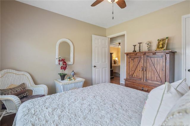 809 Southview Circle, Fayetteville, NC 28311