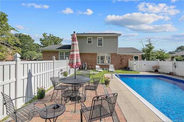 809 Southview Circle, Fayetteville, NC 28311