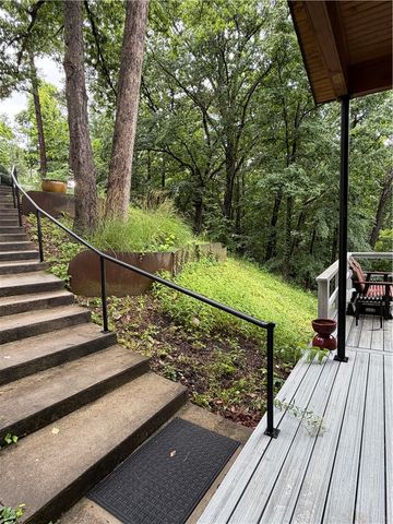 330 County Road 102, Eureka Springs, AR 72632