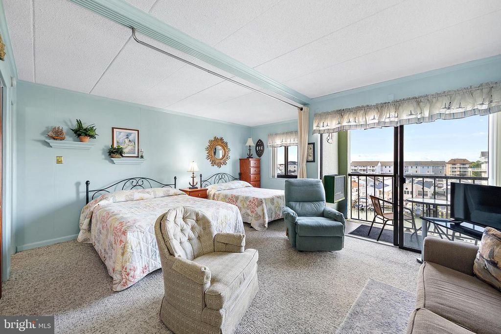 Image 10 of property listing at 2301 PHILADELPHIA AVE #406, Ocean City, MD 21842