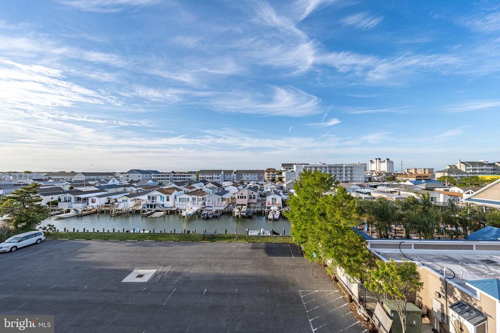 Image 26 of property listing at 2301 PHILADELPHIA AVE #406, Ocean City, MD 21842