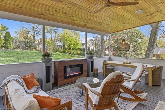 761 Ashview Drive, Winston-salem, NC 27103