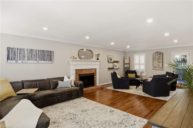 761 Ashview Drive, Winston-salem, NC 27103