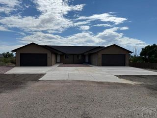 290 292 W Palomar Bay, Pueblo West, CO 81007