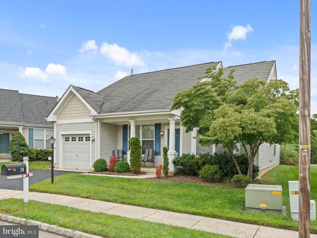 24 VIOLET CT, Marlton, NJ 08053