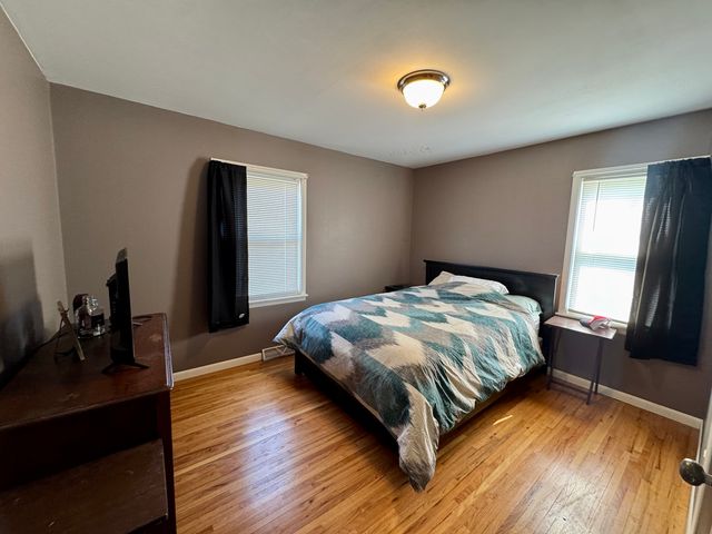 515 S PARK Street, Sheffield, IL 61361