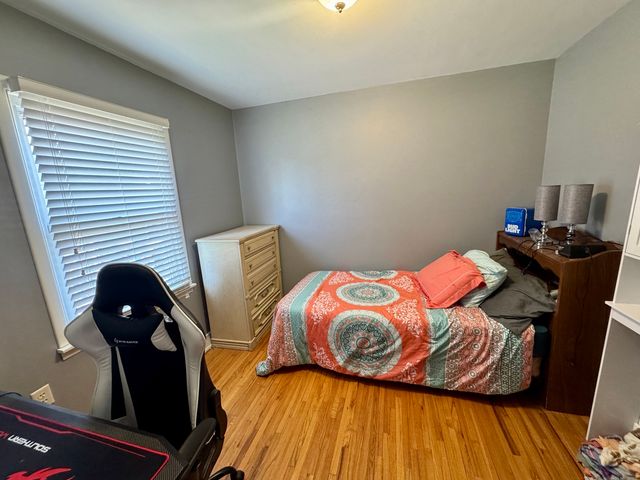 515 S PARK Street, Sheffield, IL 61361