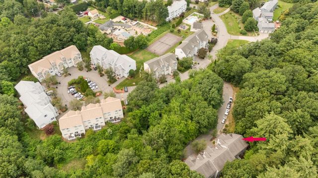 36 Georgetown Drive, Nashua, NH 03062