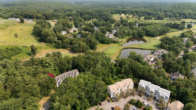 36 Georgetown Drive, Nashua, NH 03062
