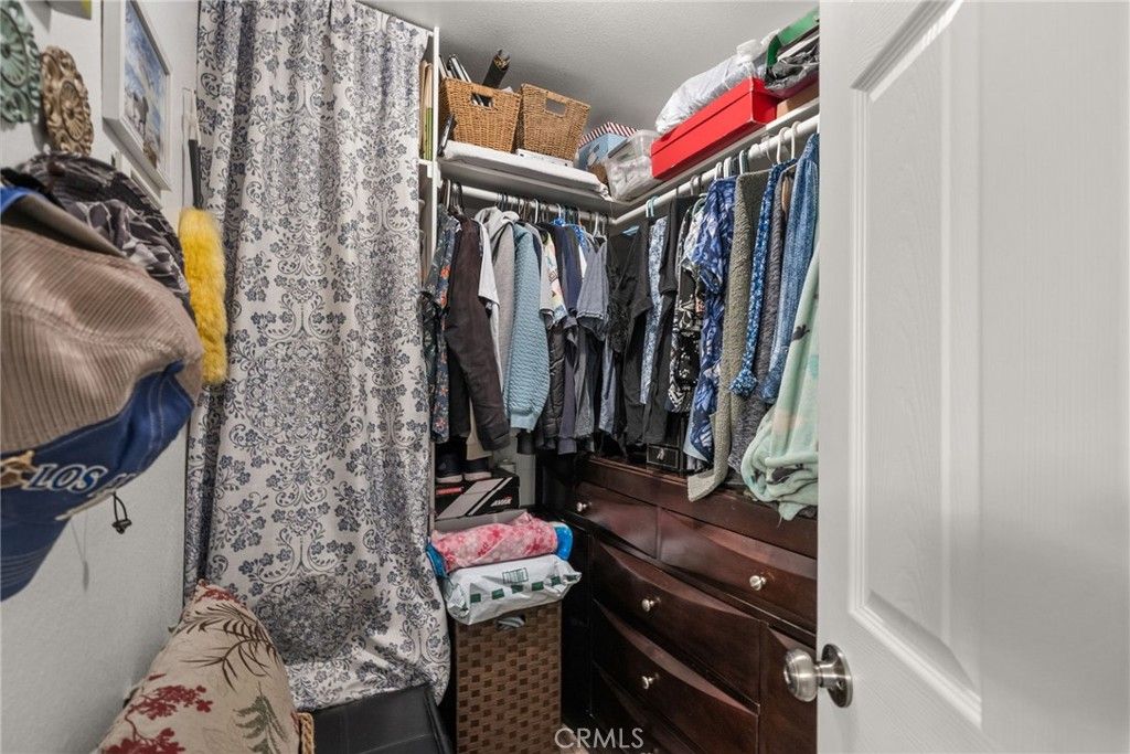 Image 17 of property listing at 1480 W Edgehill Road 3, San Bernardino, CA 92405