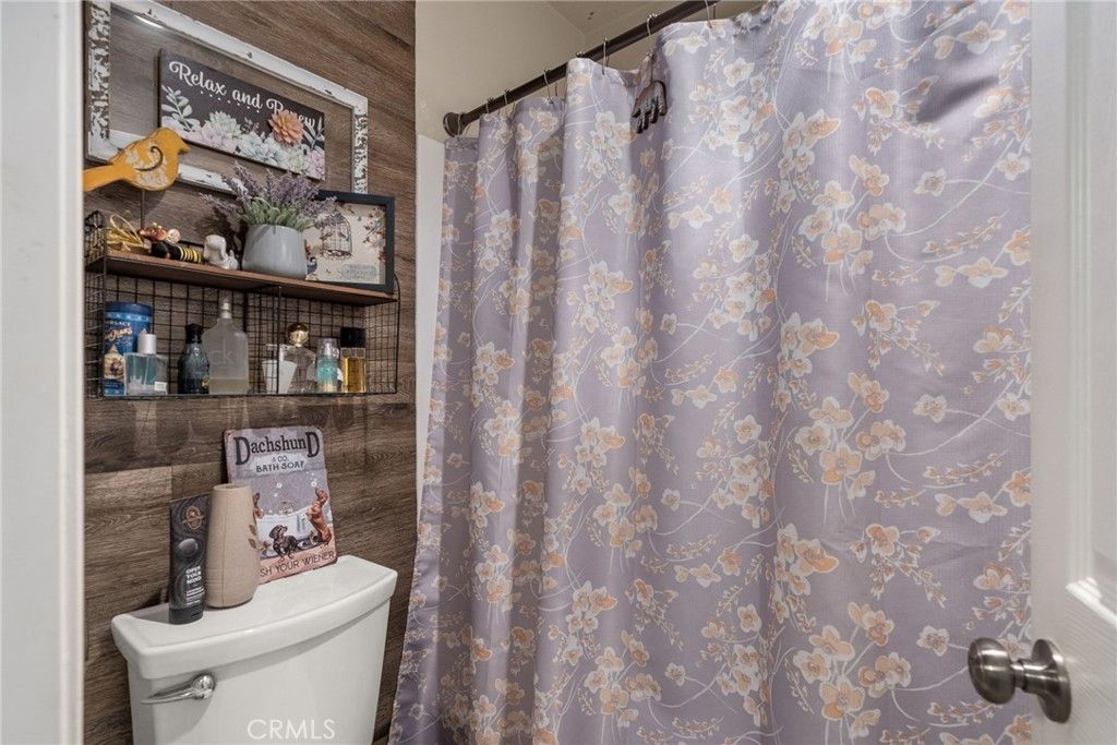 Image 18 of property listing at 1480 W Edgehill Road 3, San Bernardino, CA 92405