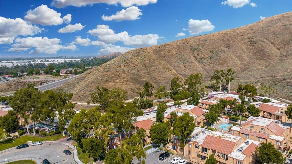 Image 26 of property listing at 1480 W Edgehill Road 3, San Bernardino, CA 92405