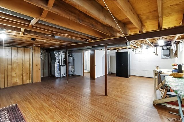 64 Campus Drive, West Seneca, NY 14224