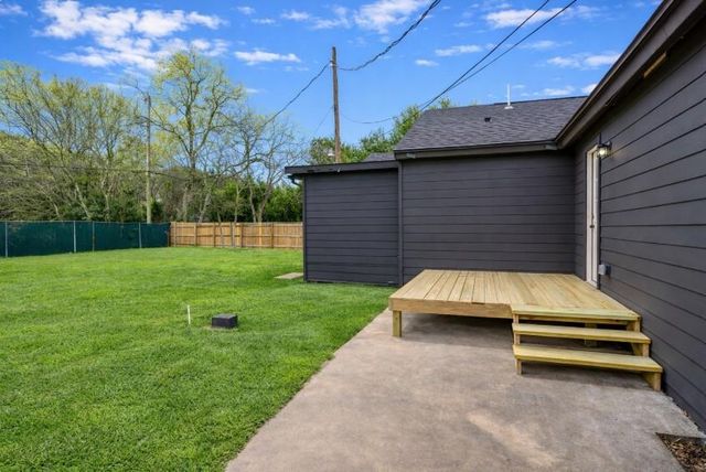 1120 17th Ave North, Texas City, TX 77590