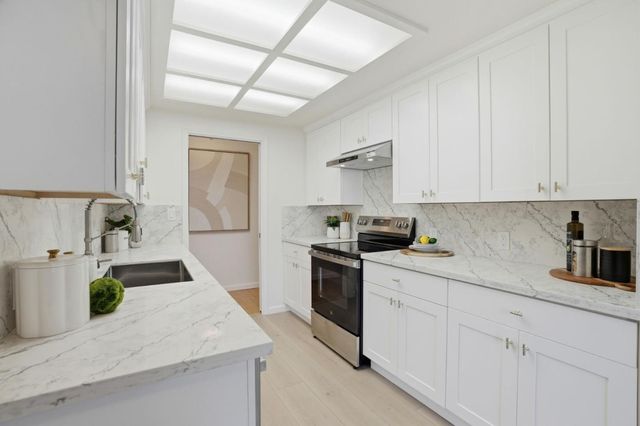 555 Palm Avenue 103, Millbrae, CA 94030