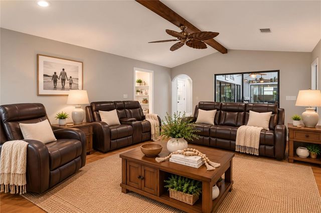 2827 SHADOW WOOD COURT, Kissimmee, FL 34746