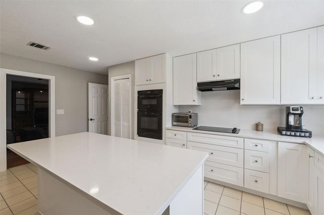 2827 SHADOW WOOD COURT, Kissimmee, FL 34746