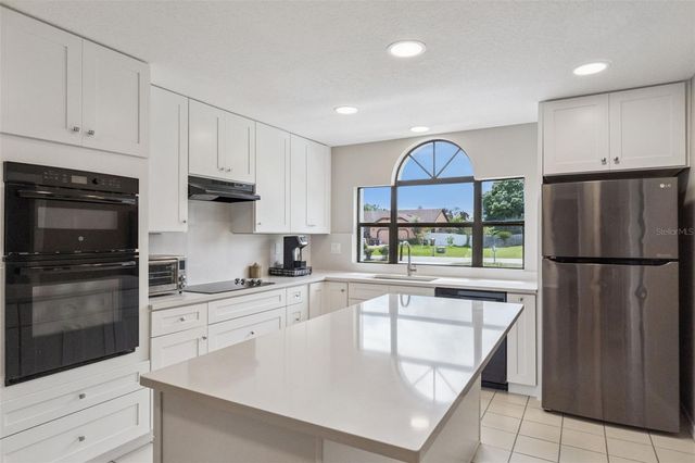 2827 SHADOW WOOD COURT, Kissimmee, FL 34746