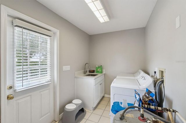 2827 SHADOW WOOD COURT, Kissimmee, FL 34746