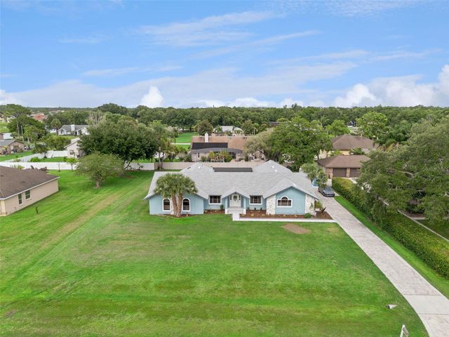 2827 SHADOW WOOD COURT, Kissimmee, FL 34746