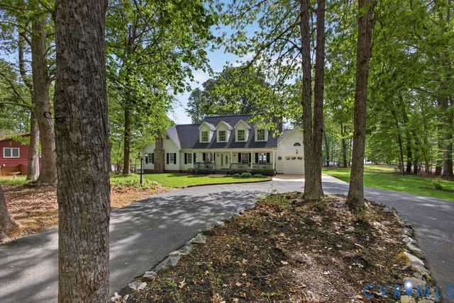 173 Covenant Way, Bumpass, VA 23024