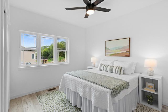 1270 Stonehaven Drive, Sun Prairie, WI 53590