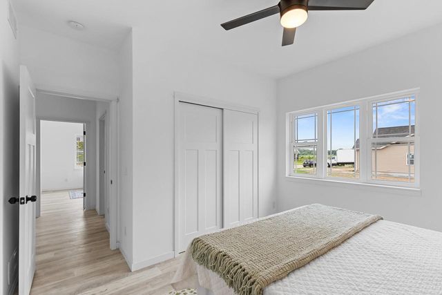 1270 Stonehaven Drive, Sun Prairie, WI 53590