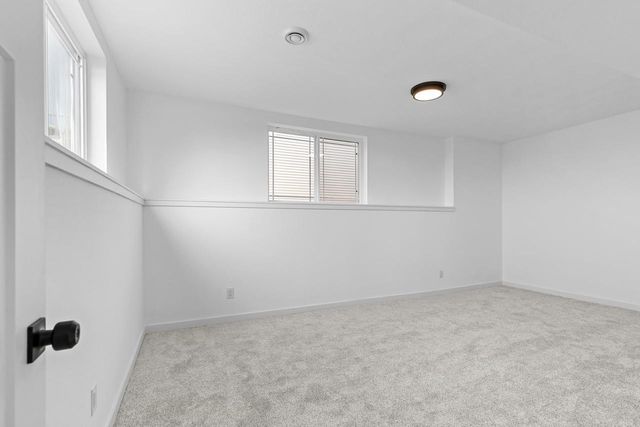 1270 Stonehaven Drive, Sun Prairie, WI 53590