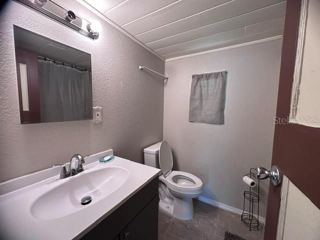 1215 MANOR DRIVE, Leesburg, FL 34748