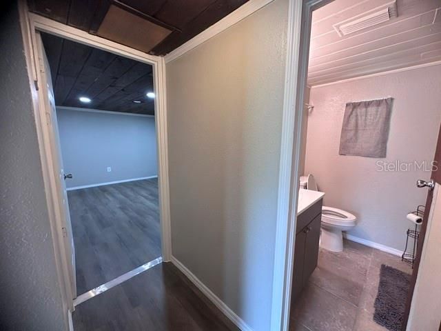 1215 MANOR DRIVE, Leesburg, FL 34748
