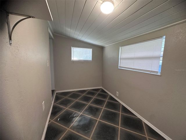 1215 MANOR DRIVE, Leesburg, FL 34748