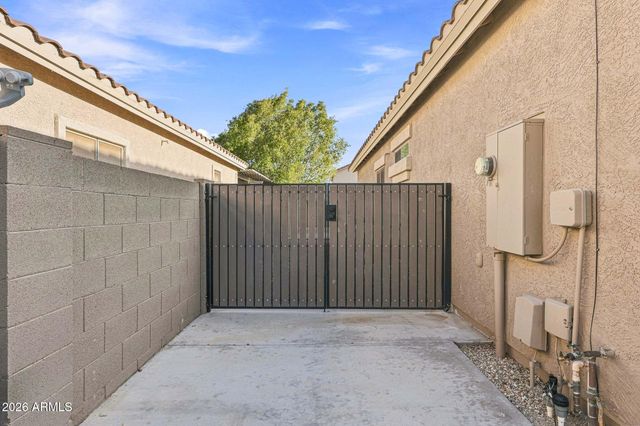 16551 W JACKSON Street, Goodyear, AZ 85338