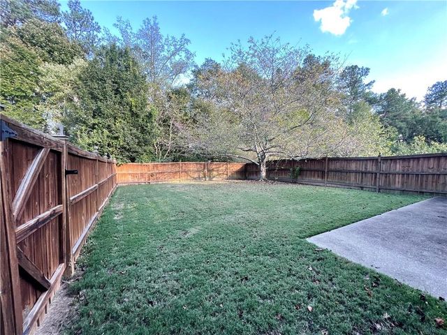 2584 Alvecot Circle SE, Atlanta, GA 30339