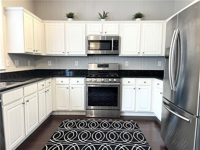 2584 Alvecot Circle SE, Atlanta, GA 30339